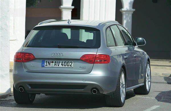 Audi A4 Avant 3.2 FSI Quattro tiptronic