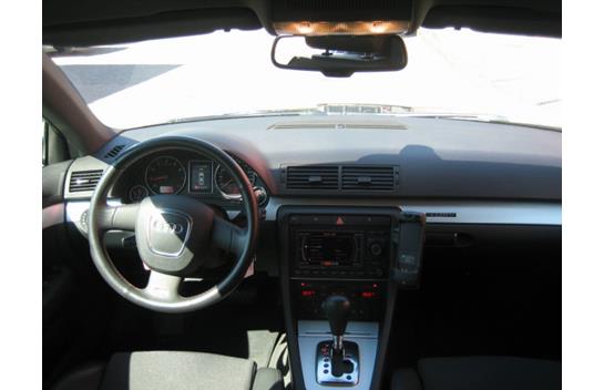Audi A4 Avant 3.2 FSI