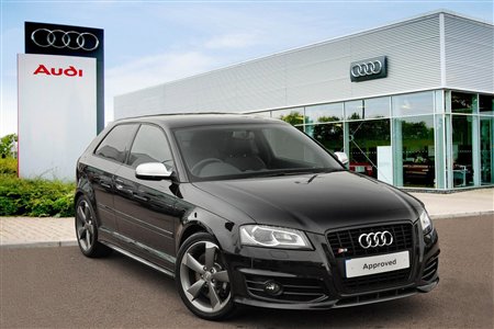 Audi A4 Avant black edition