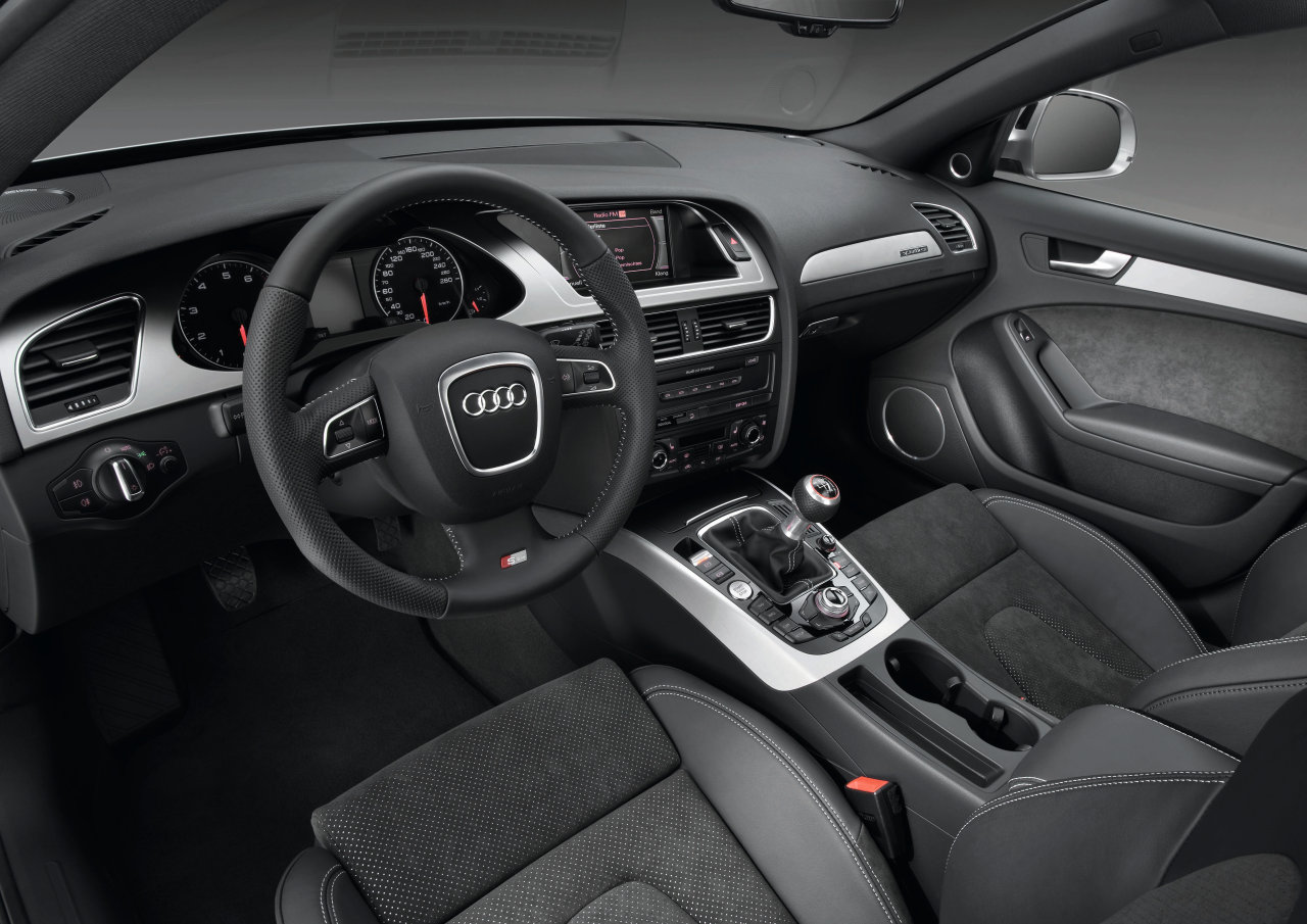 Audi A4 Avant black edition