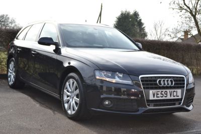 Audi A4 Estate black edition