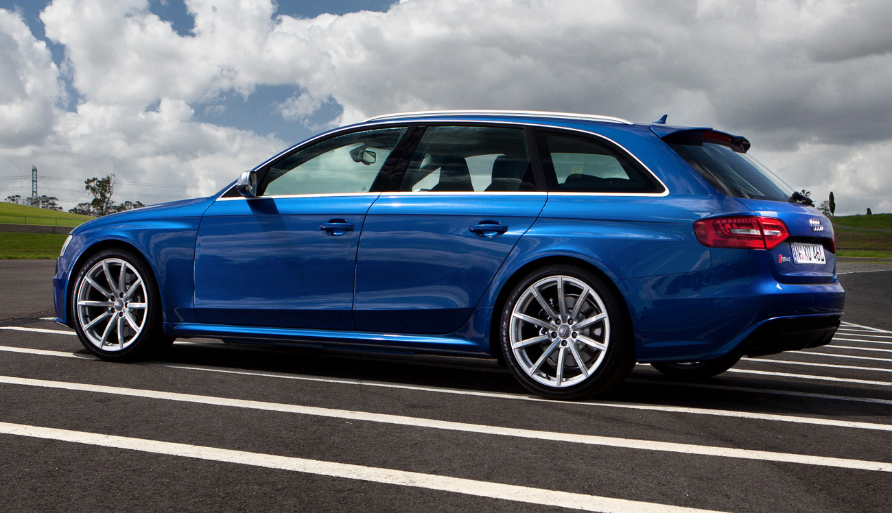 Audi A4 RS