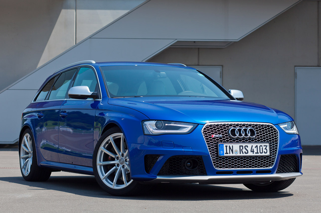 Audi A4 rs4