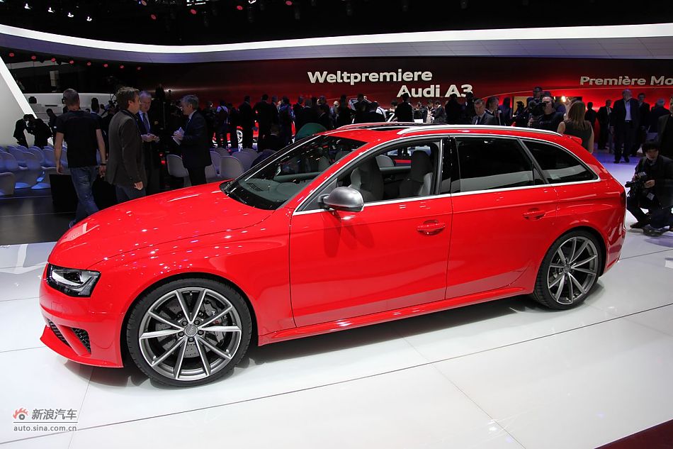 Audi A4 rs4