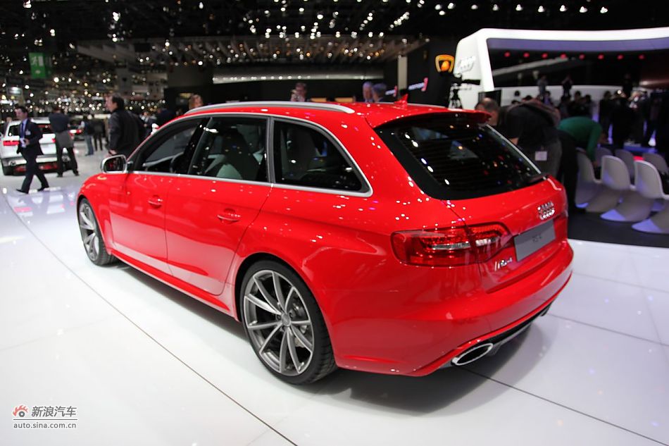 Audi A4 rs4