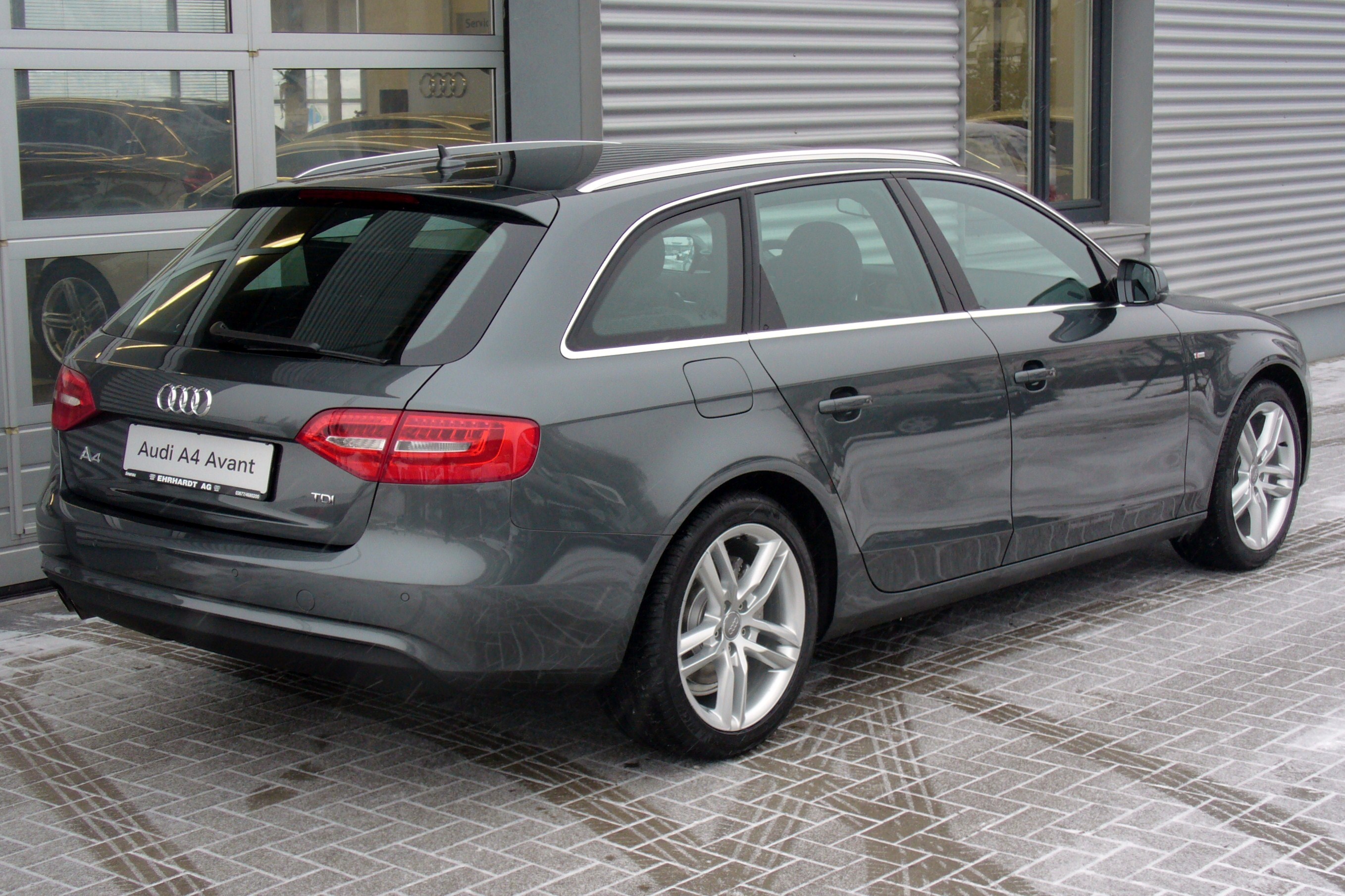 Audi A4 S Line