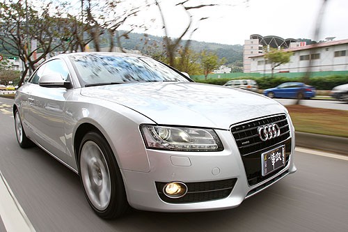 Audi A5 3.2 FSI Quattro