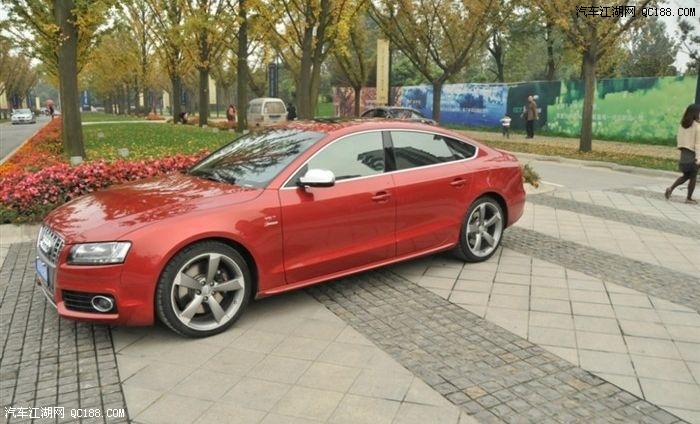 Audi A5 3.2