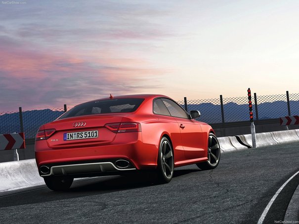 Audi A5 base