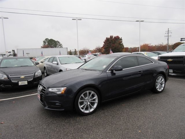 Audi A5 Moonlight blue