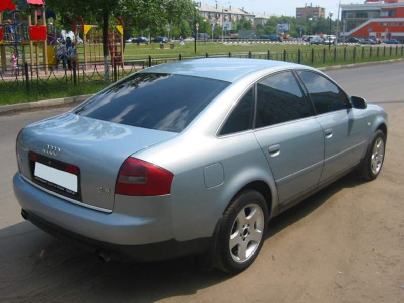 Audi A6 2.4 Quattro