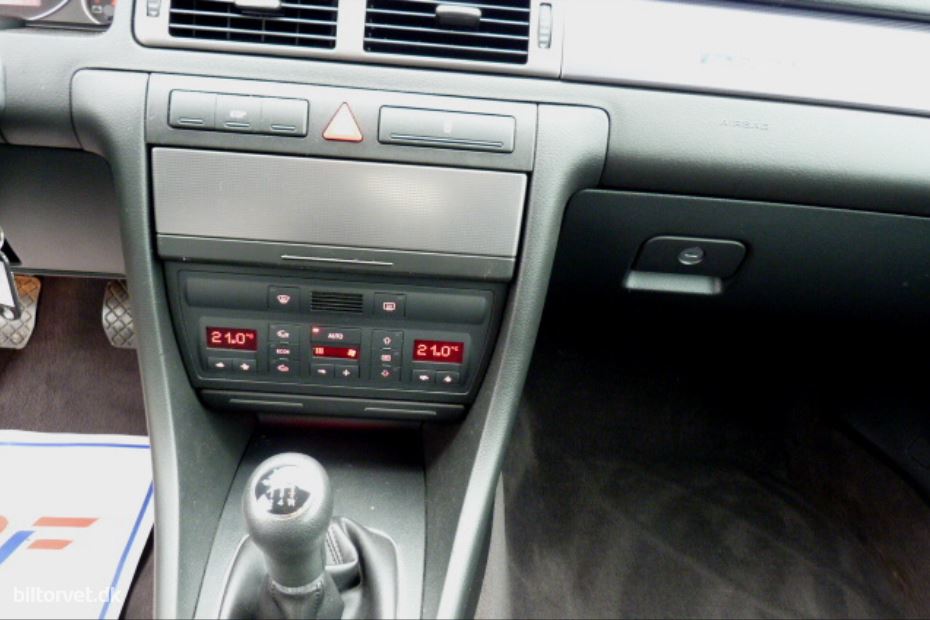 Audi A6 2.4 Quattro