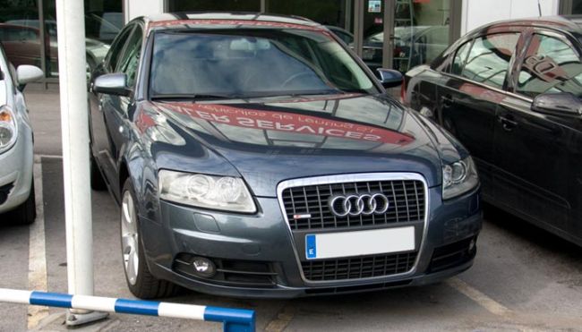 Audi A6 4.2 Quattro Tiptronic