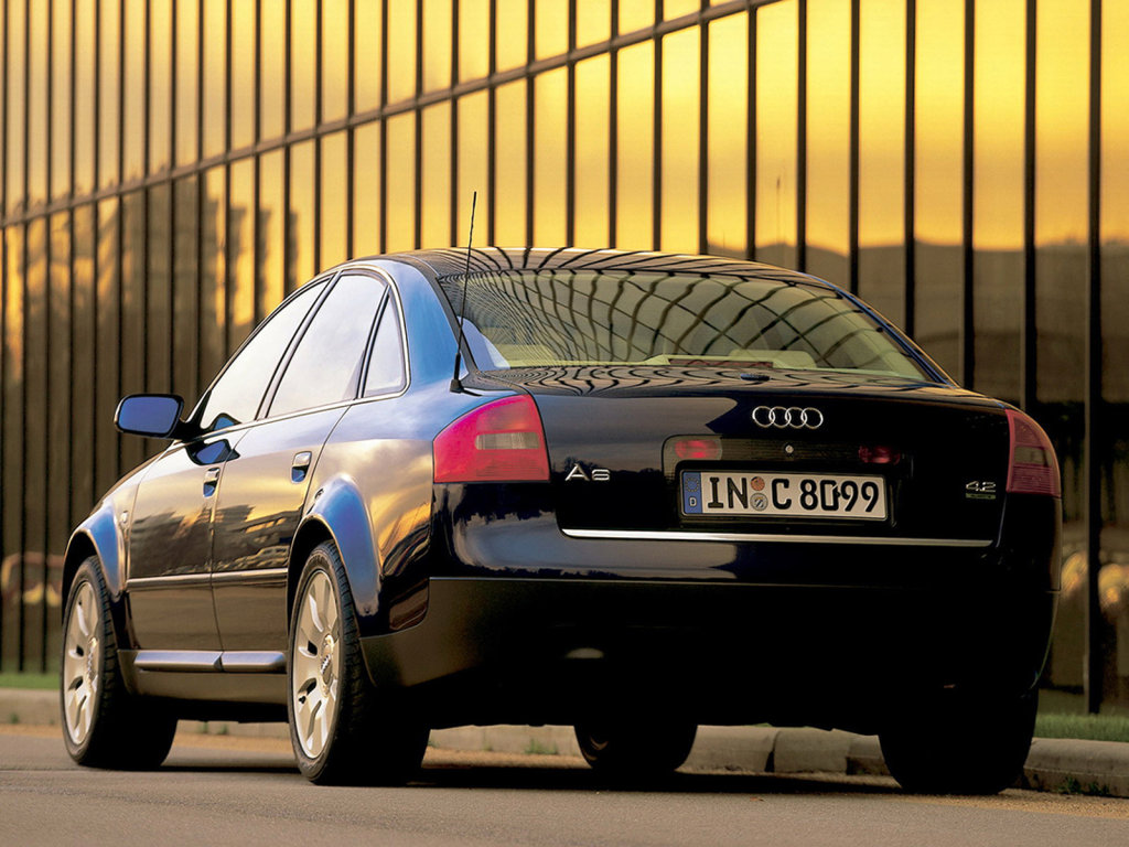 Audi A6 4.2