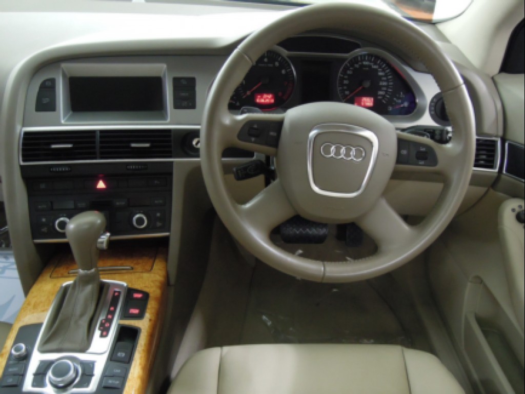 Audi A6 Avant 2.4 Multitronic Audi A6 Avant 2.4 Multitronic