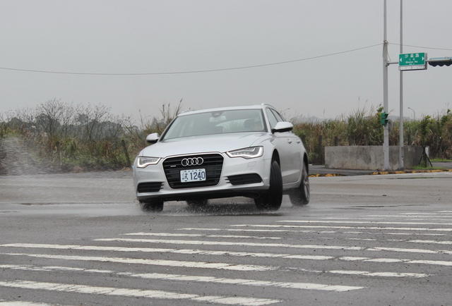 Audi A6 Avant 3.0 TDI Quattro