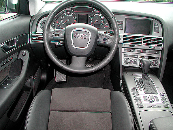 Audi A6 Avant 3.2 FSI