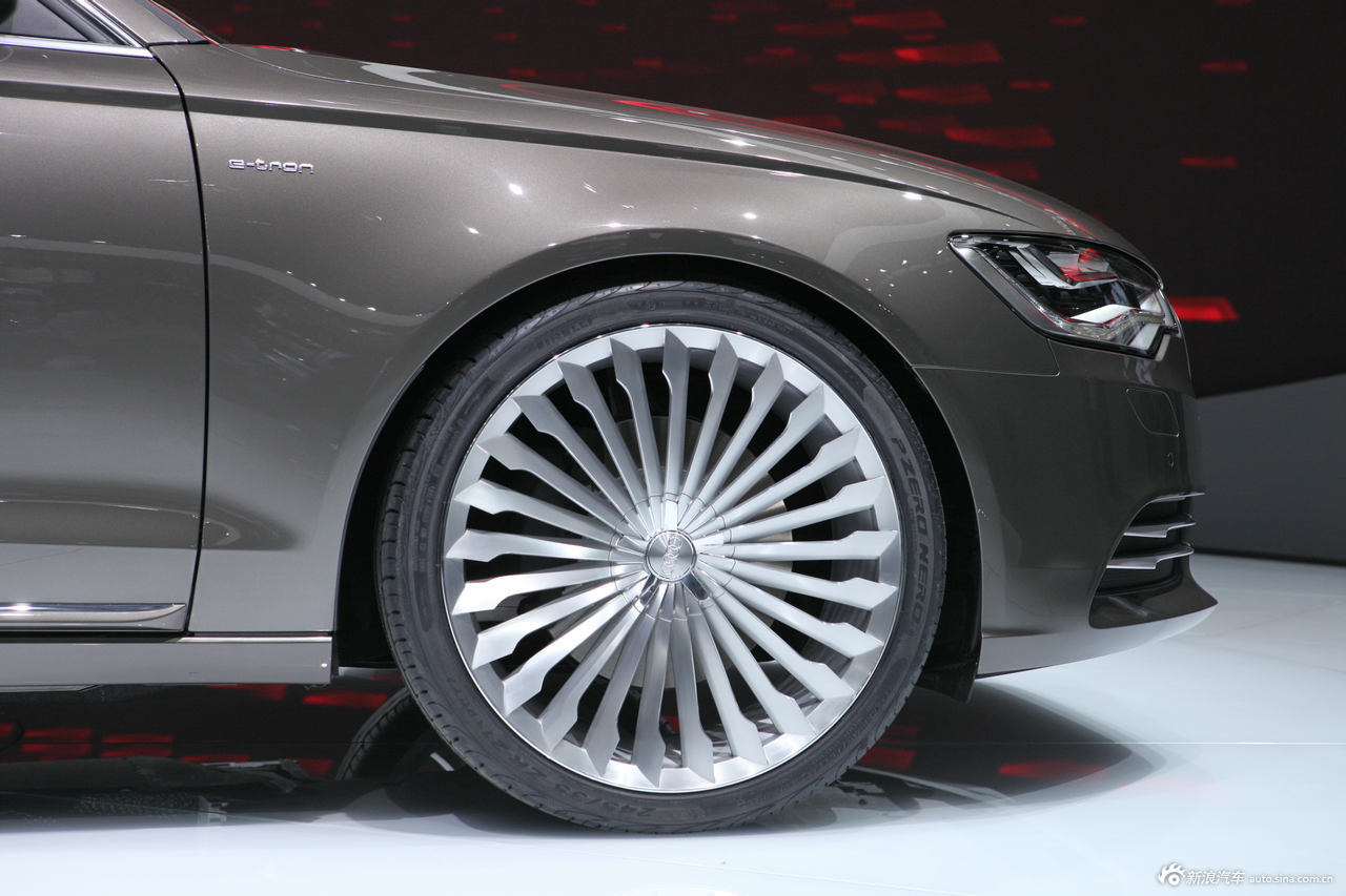 Audi A6 L