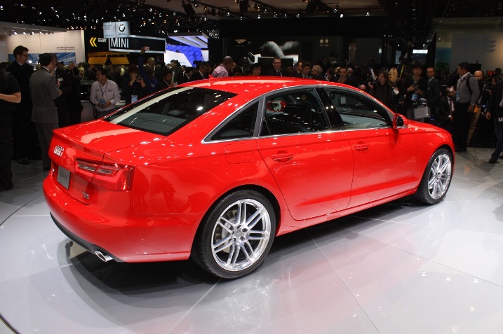 Audi A6 red Audi A6 red