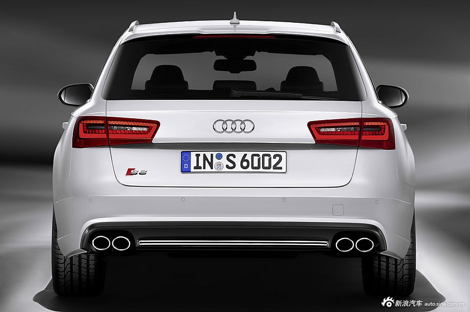 Audi A6 Sedan