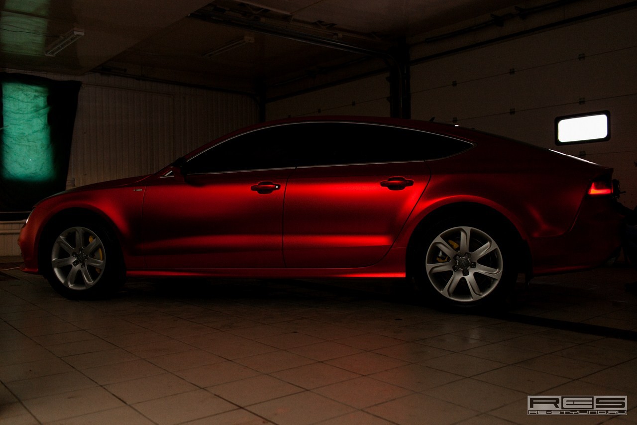 Audi A7 red