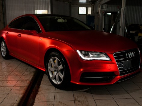 Audi A7 red