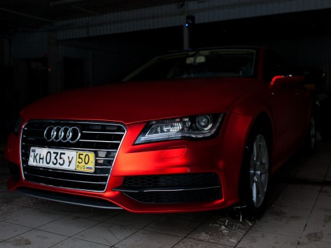 Audi A7 red