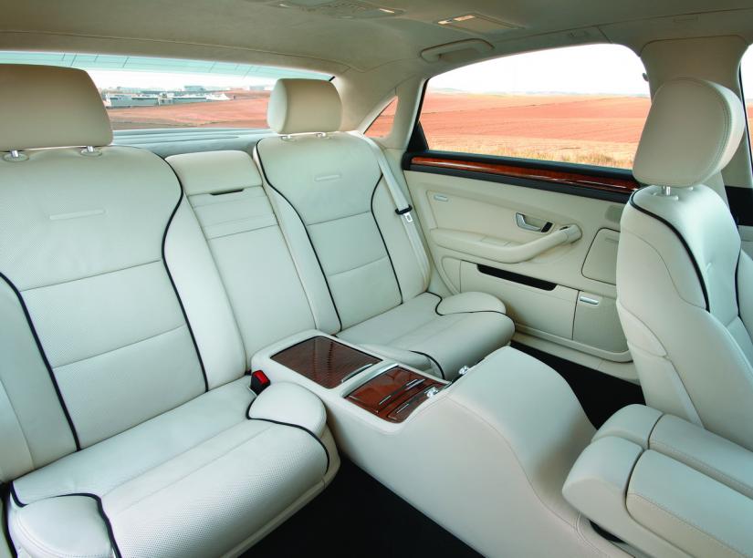 Audi A8 3.2 FSI Quattro