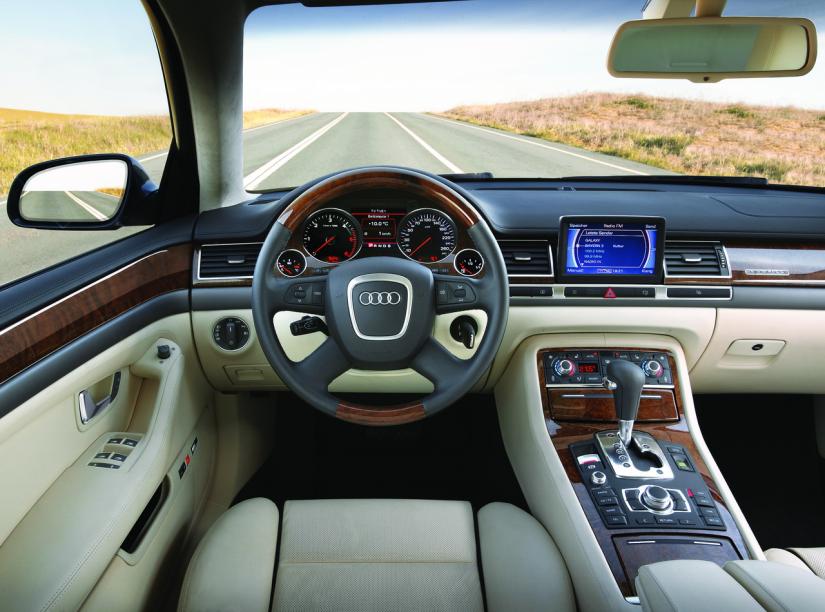 Audi A8 3.2 FSI Quattro