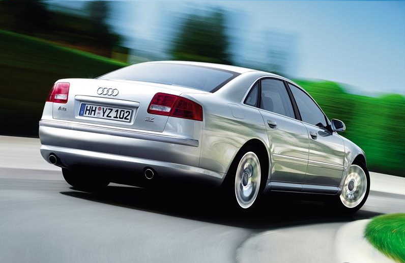 Audi A8 3.7 Quattro