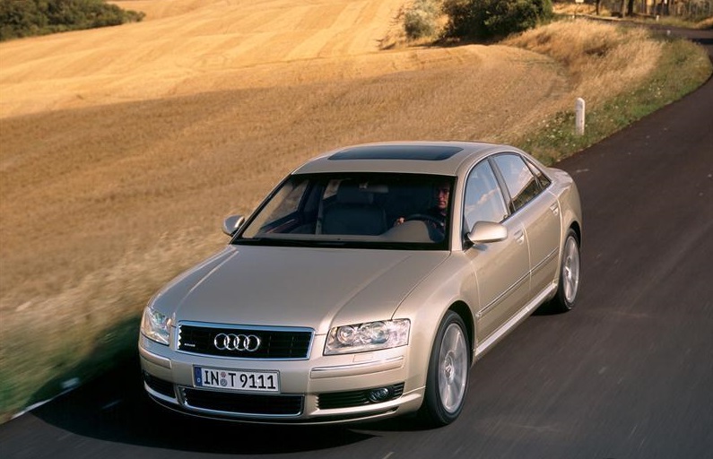 Audi A8 3.7 Quattro