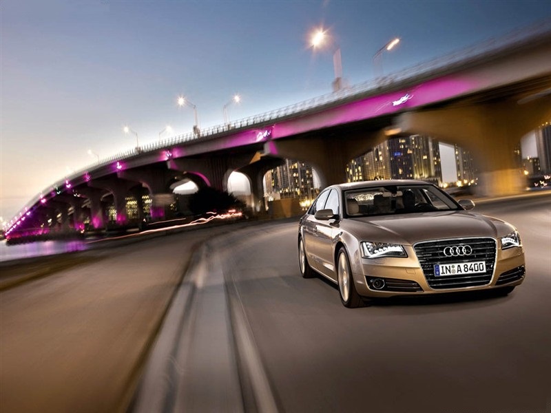 Audi A8