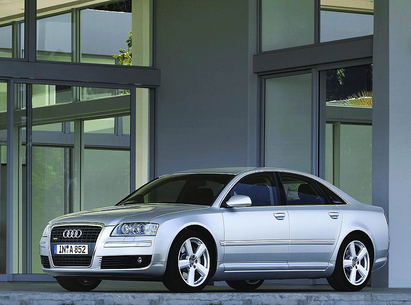 Audi A8 4e