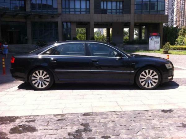 Audi A8 6.0 W12