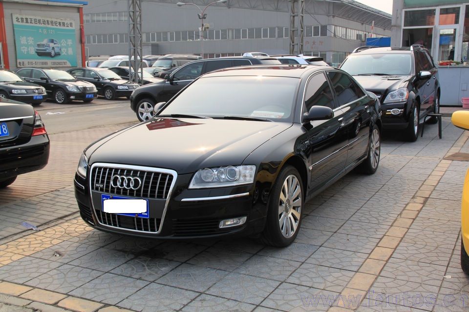 Audi A8 6.0 W12