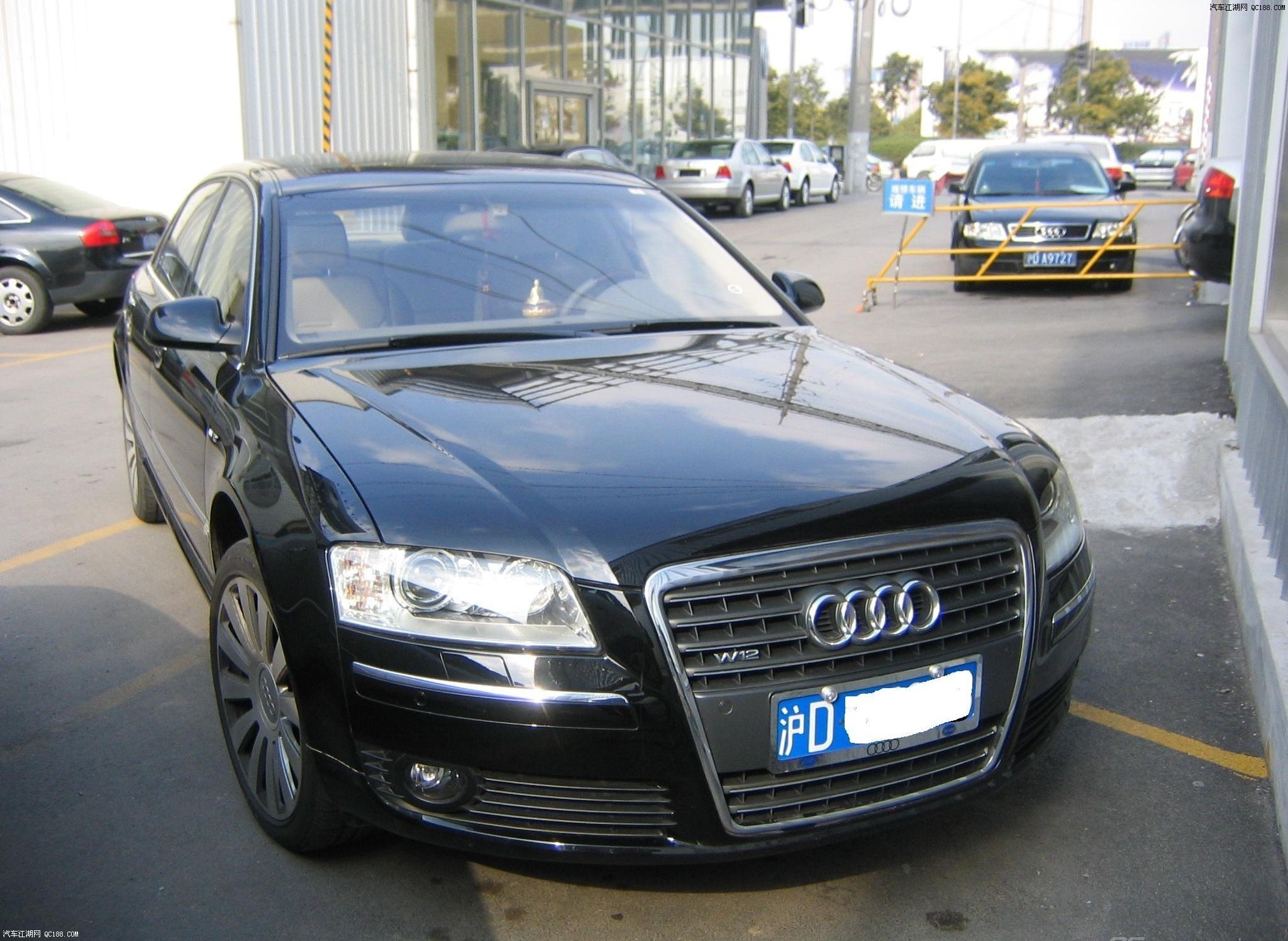 Audi A8 6.0
