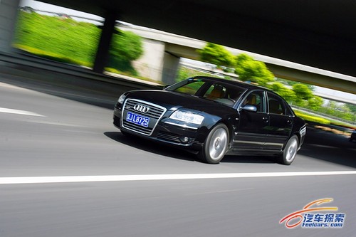 Audi A8 6.0
