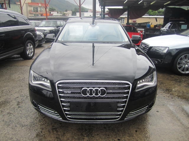 Audi A8 6.3 W12