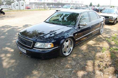 Audi A8 D2