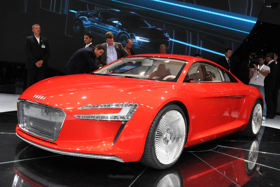 Audi A8 eTron
