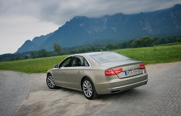 Audi A8 L 4.2
