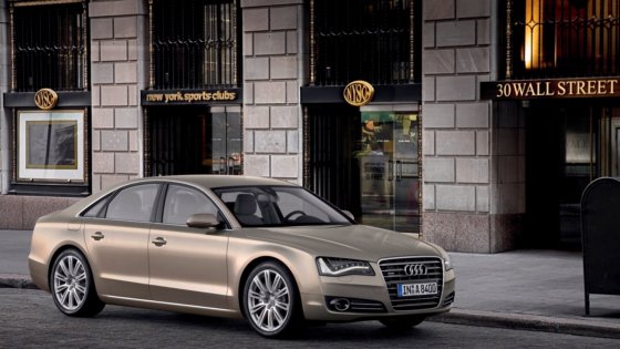 Audi A8 L W12