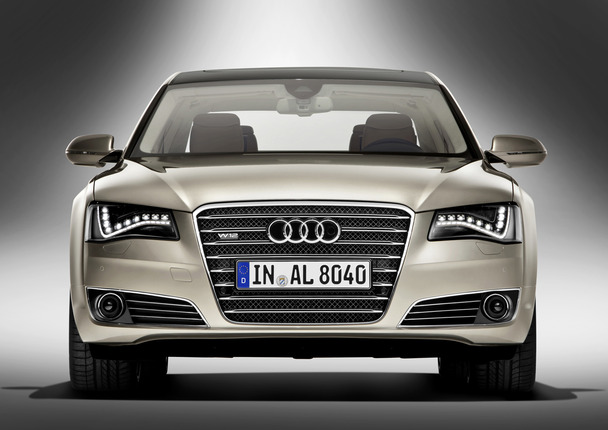 Audi A8 RS
