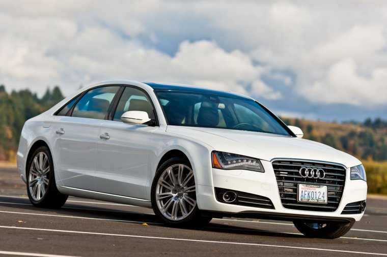 Audi A8L