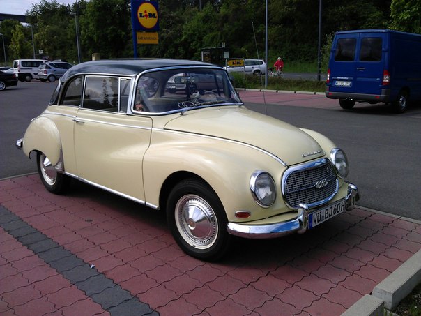 Audi 1000