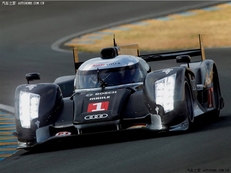 Audi R18