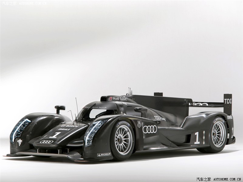 Audi R18