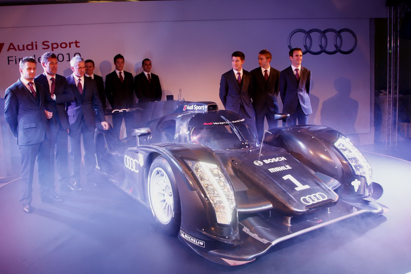 Audi R18