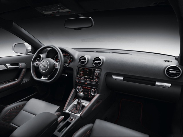 Audi RS3 Sportback quattro