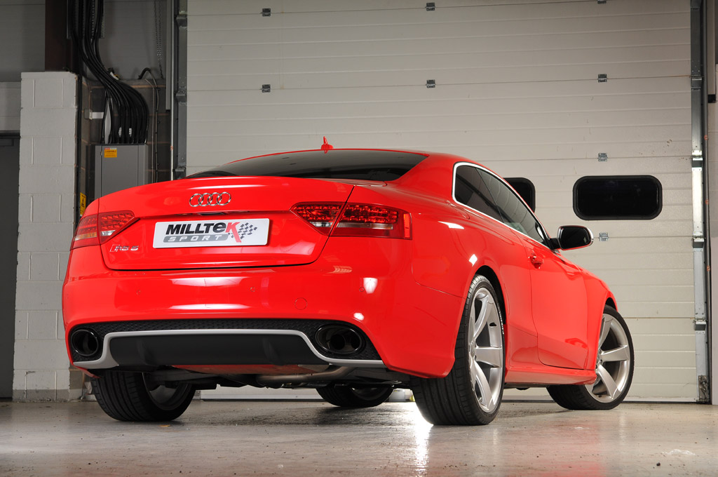 Audi RS5 quattro